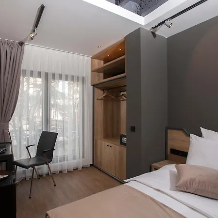 Solun's Riverside Gæstehus 4*