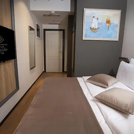 Solun's Riverside Скопье