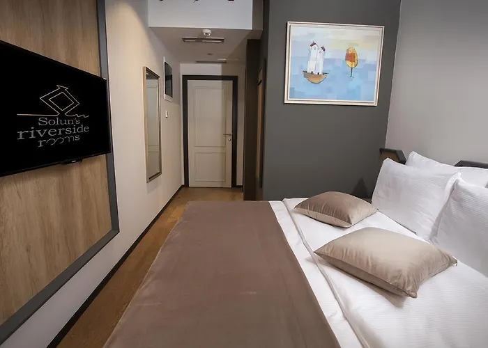 Solun's Riverside Скоп'є