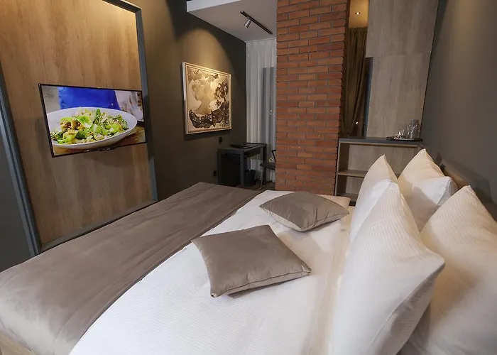 Гостьовий будинок Solun's Riverside