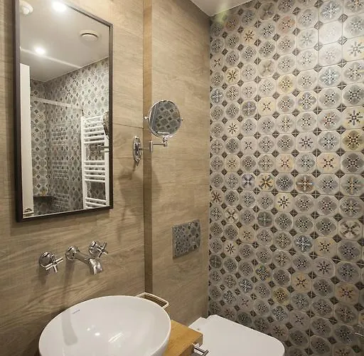 Solun's Riverside Скопье